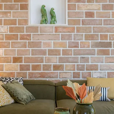 Βίλα Charming Luxury Seafront With Heatable Pool *