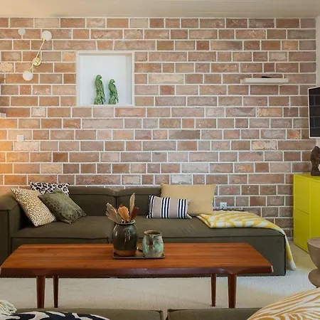 Charming Luxury Seafront With Heatable Pool Βίλα